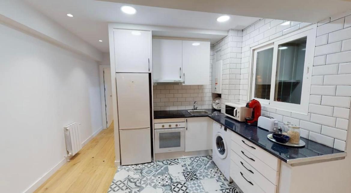 Ferienwohnung Edsam Brown Madrid Exterior foto