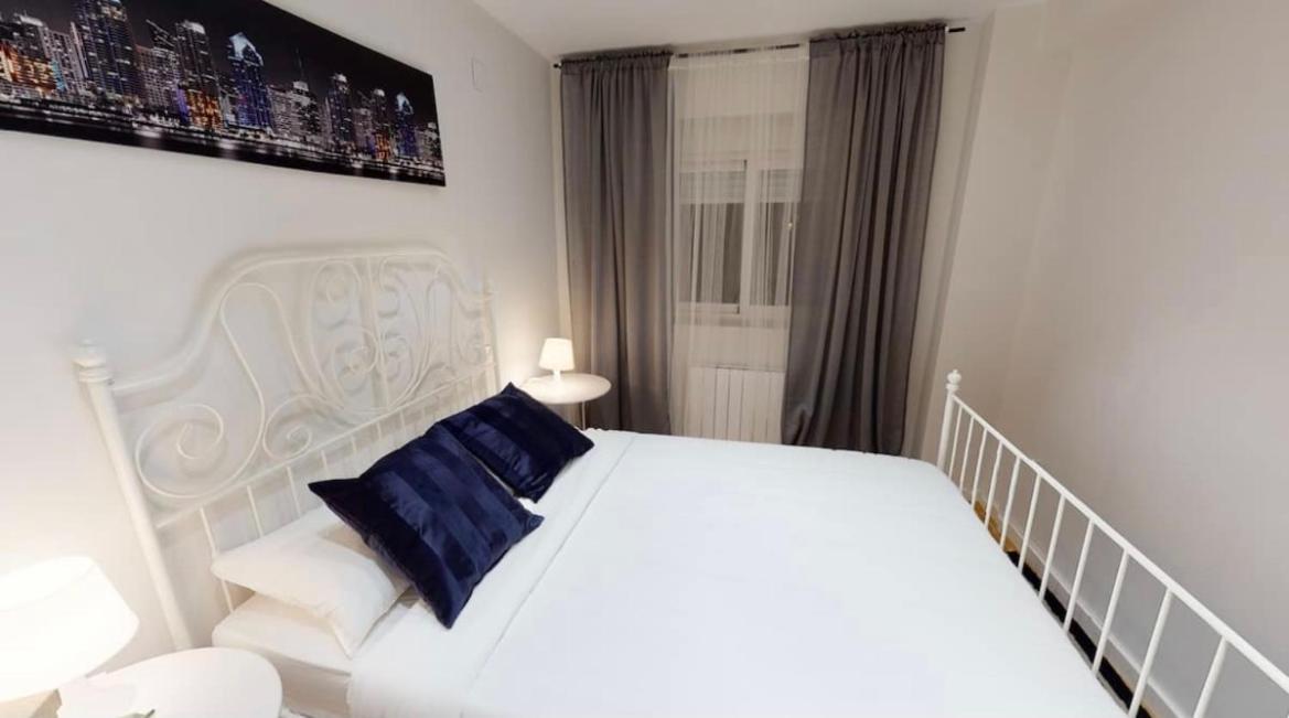 Ferienwohnung Edsam Brown Madrid Exterior foto